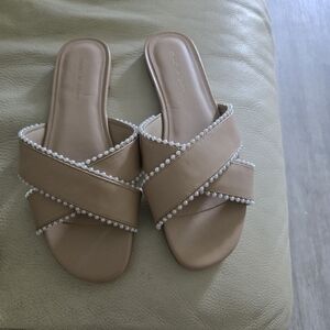 Beige Pearl-Trim Slide Sandals - Women